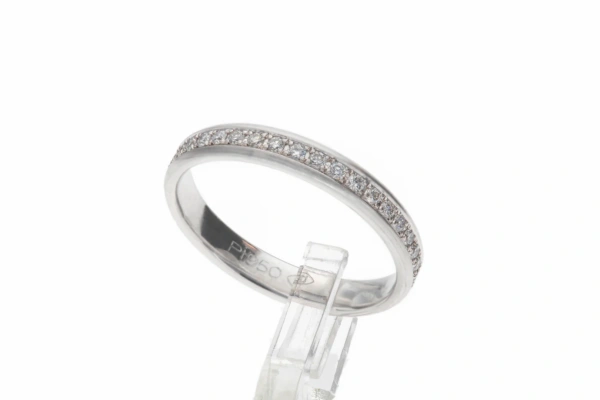 950 Platinring mit 38 Brillanten ca. 0,40 ct